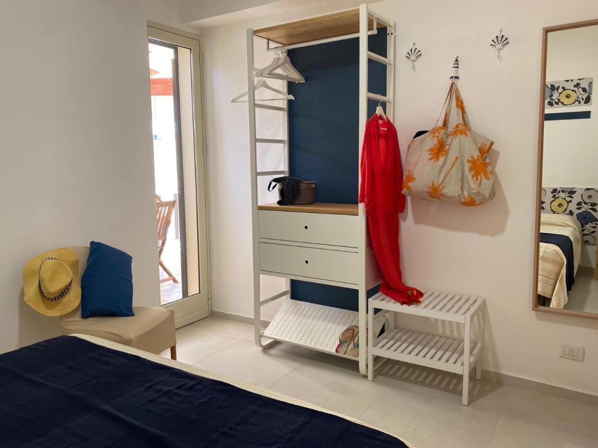 Casa Vacanze Il Giardino Dei Girasoli 마리나디라구사 외부 사진