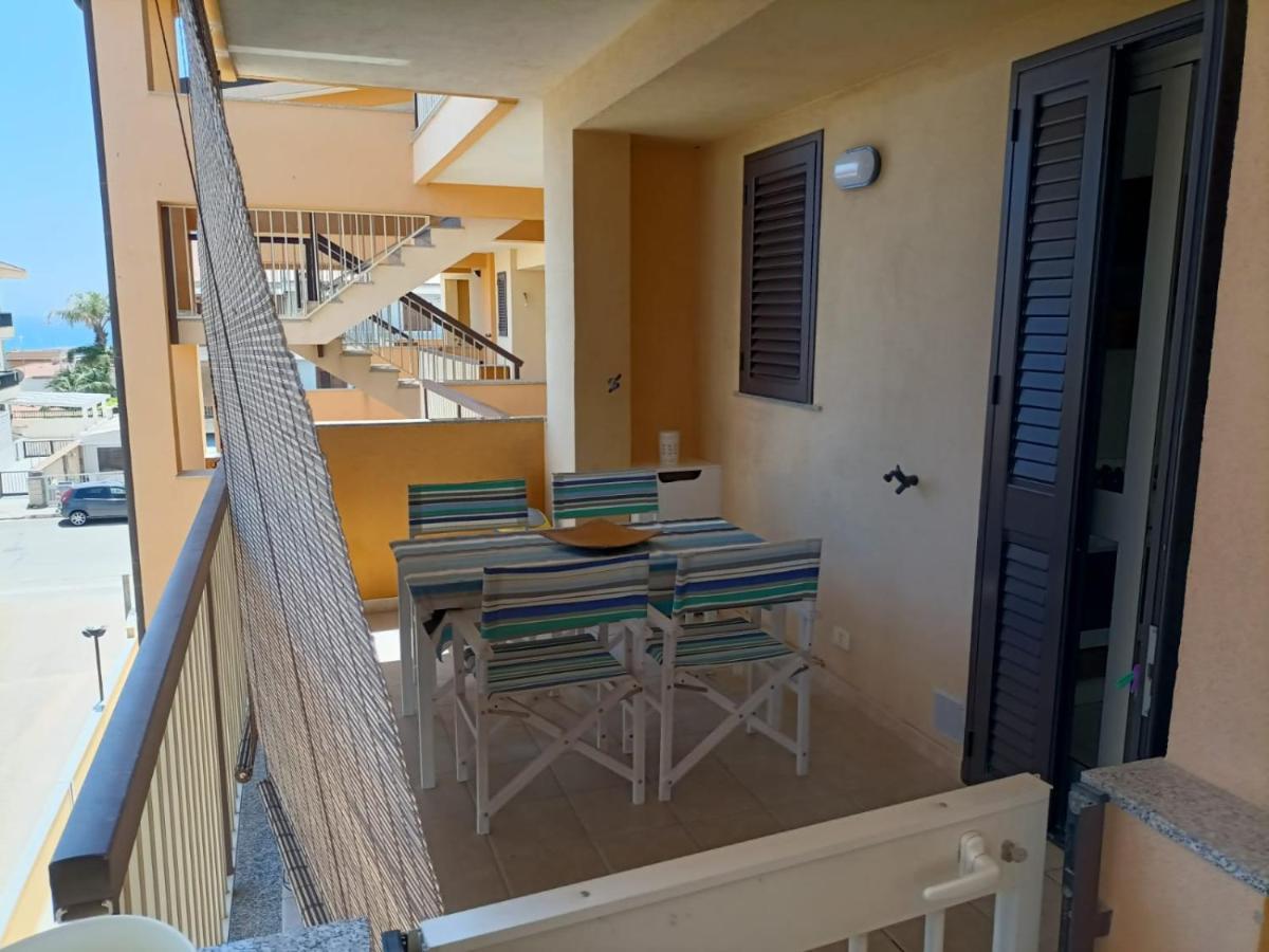 Casa Vacanze Il Giardino Dei Girasoli 마리나디라구사 외부 사진