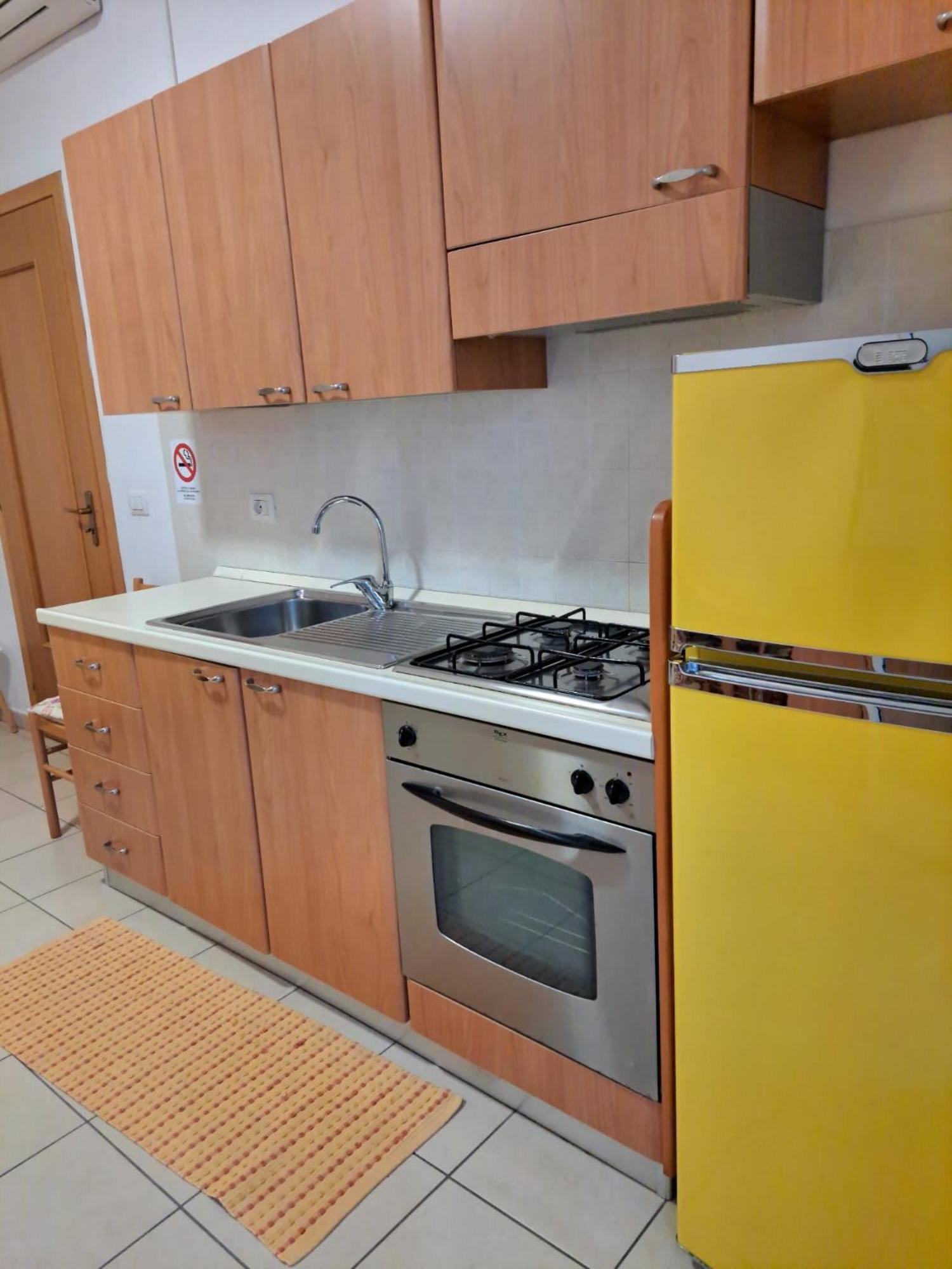 Casa Vacanze Il Giardino Dei Girasoli 마리나디라구사 외부 사진