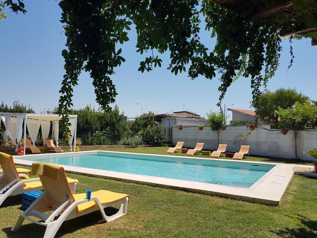 Casa Vacanze Il Giardino Dei Girasoli 마리나디라구사 외부 사진